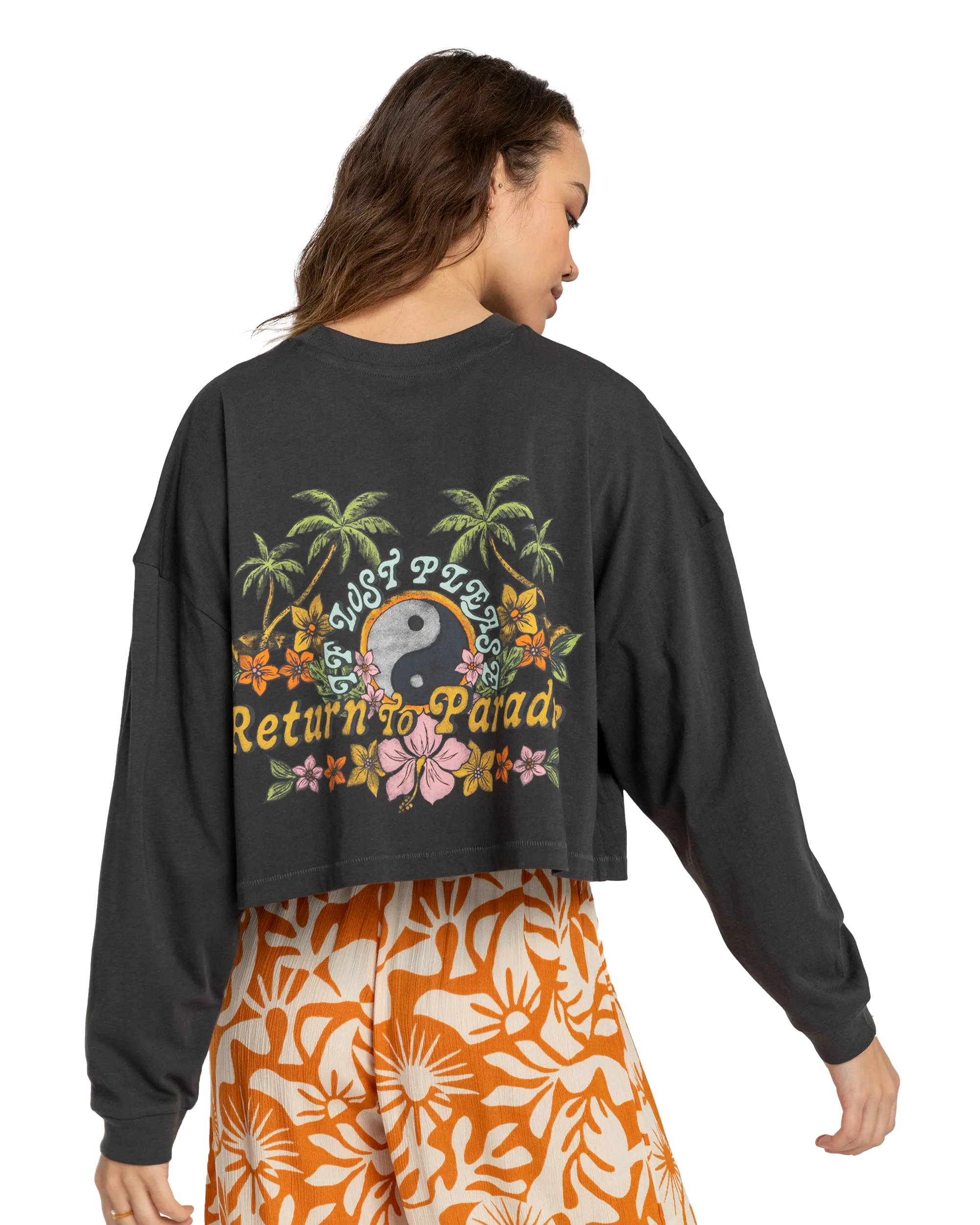 Beach Boyfriend Crop T-Shirt in Black Sands